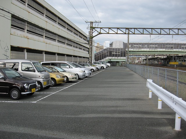 大牟田駅南駐車場
