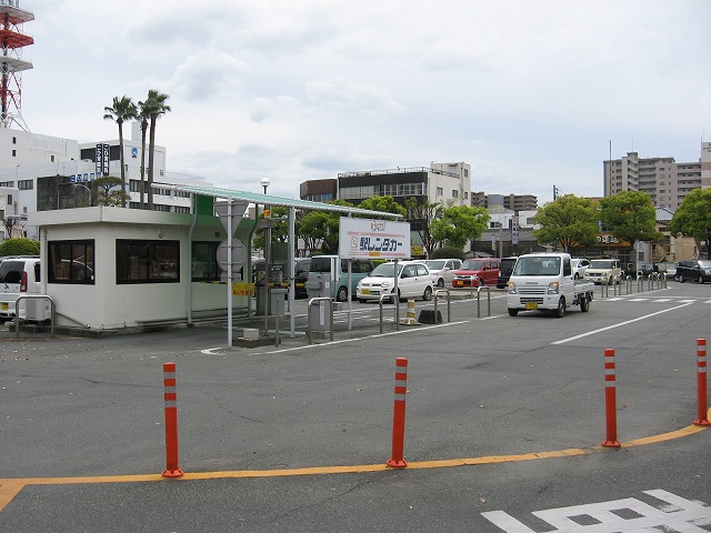 大牟田駅東口自動車整理場