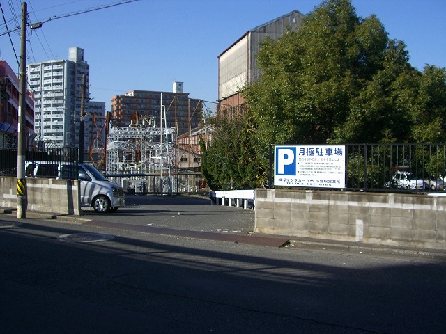 小倉工場金田駐車場