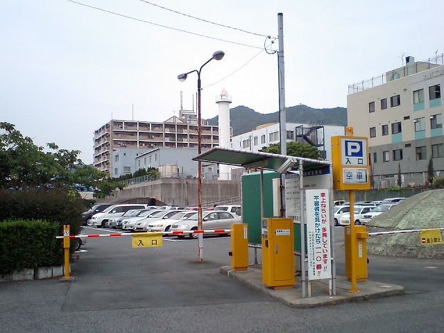 小森江駅駐車場