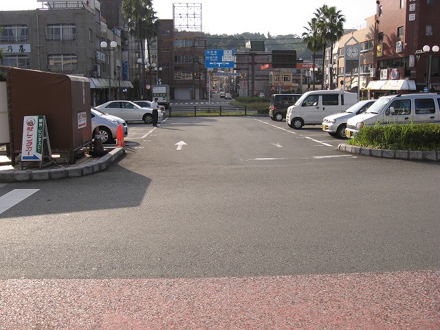 延岡駅自動車整理場