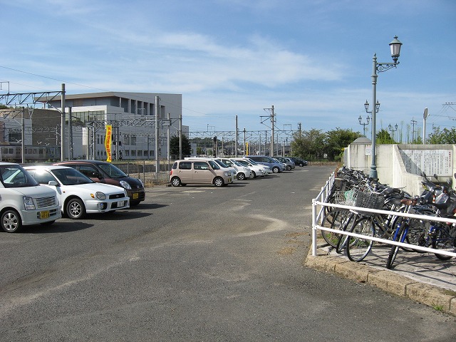 直方駅第1駐車場