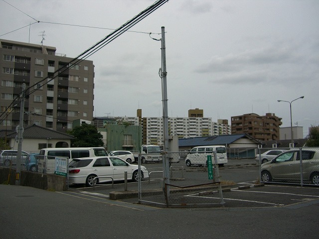 緑ケ丘駐車場
