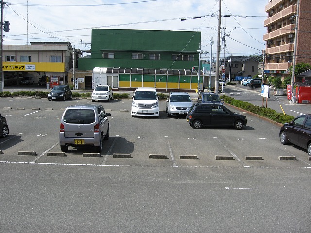 肥前旭駅駐車場