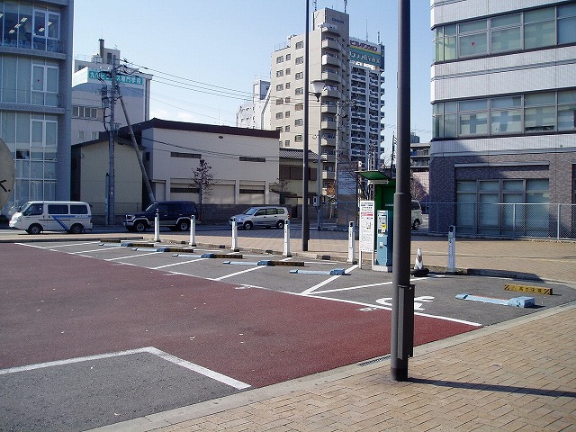 西小倉駅前自動車整理場