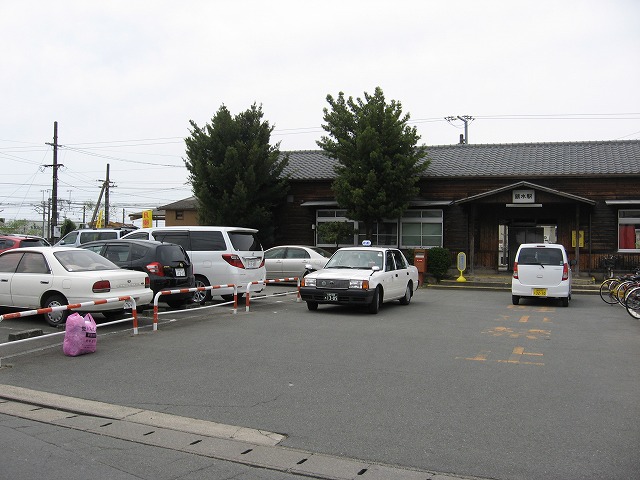 銀水駅駐車場