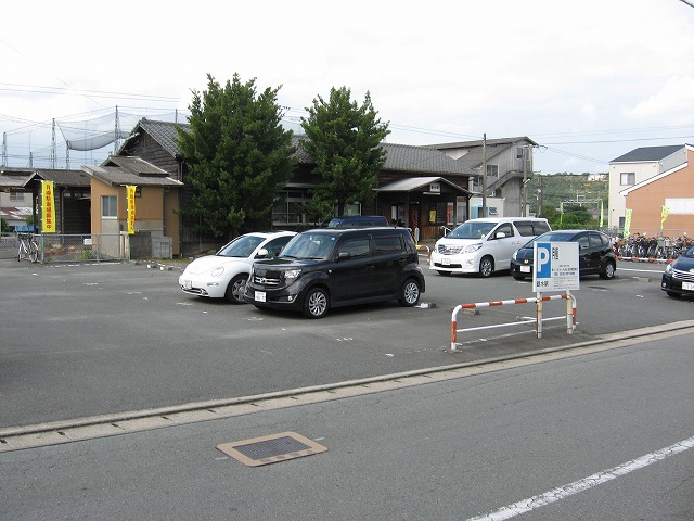 銀水駅駐車場