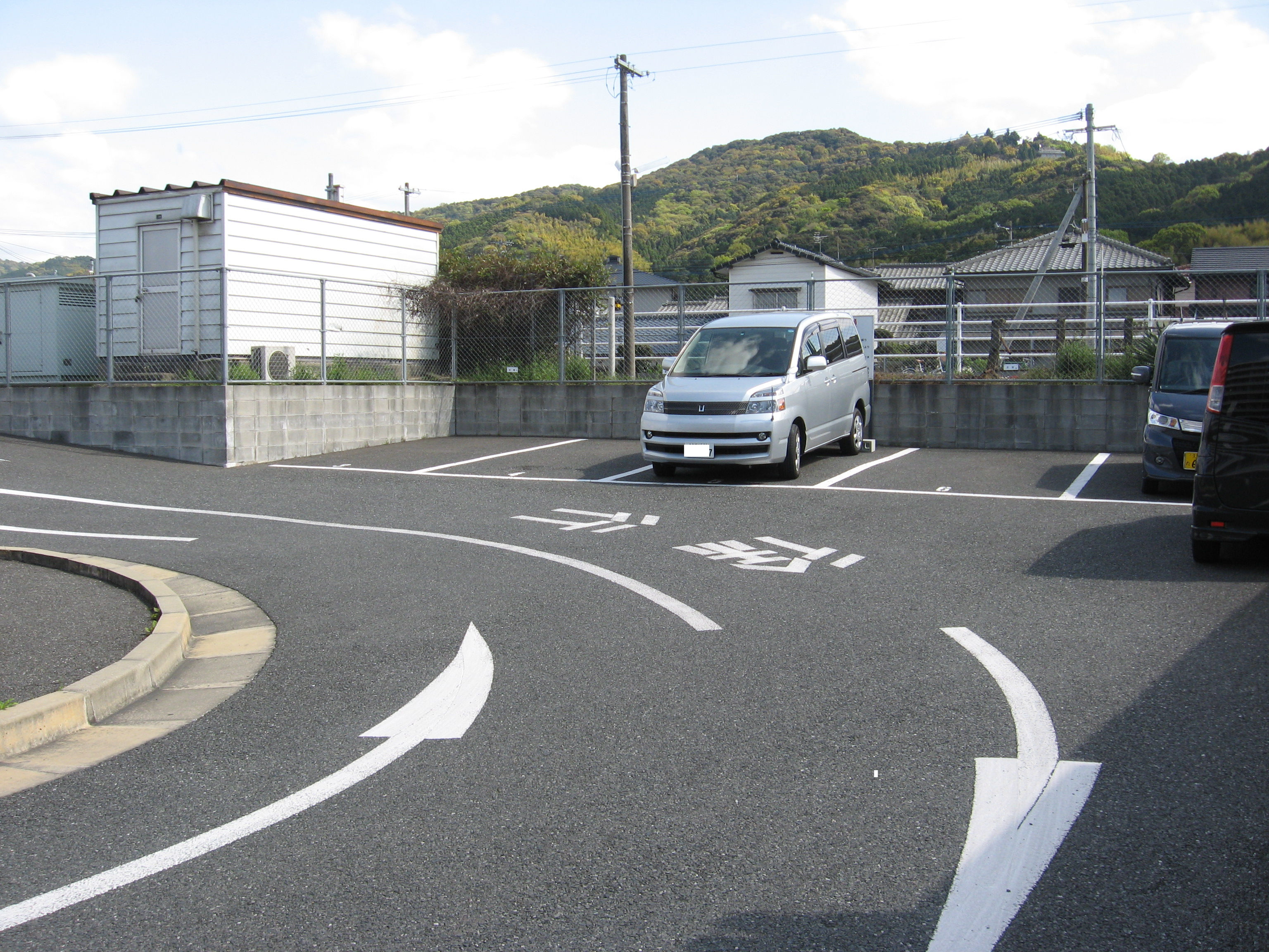 御井駅駐車場