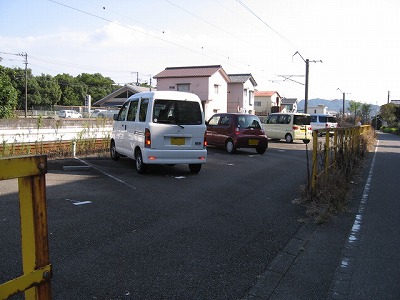 旭ヶ丘駅駐車場