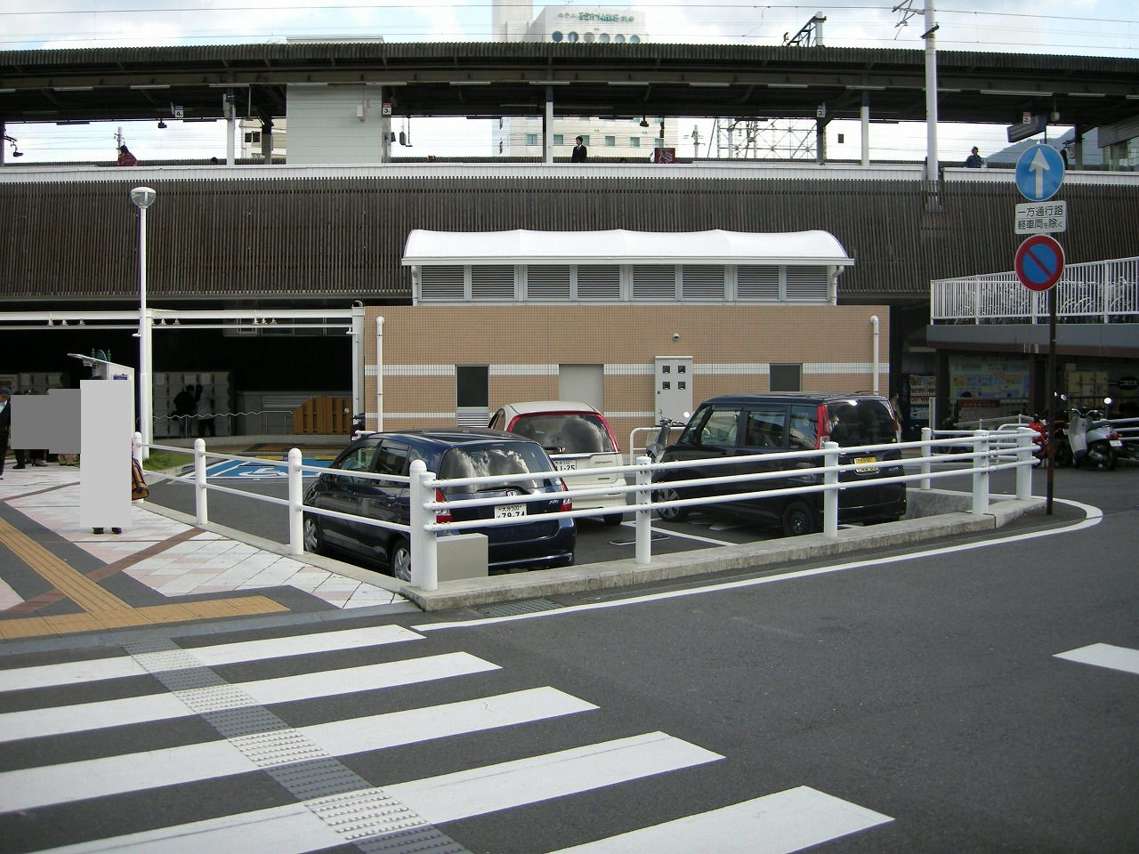 別府駅西口自動車整理場