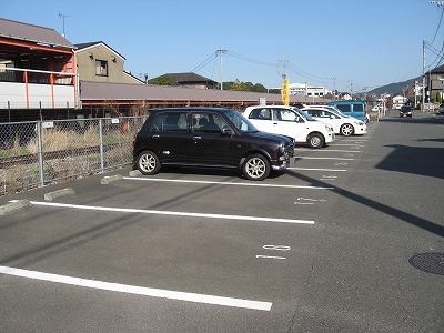 宇美駅駐車場