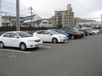 福工大前駅北駐車場