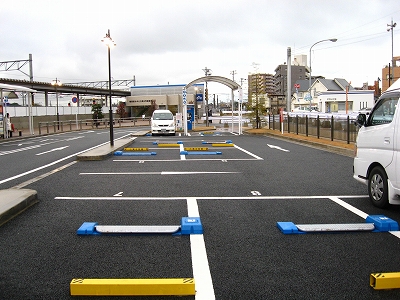 福間駅西口自動車整理場