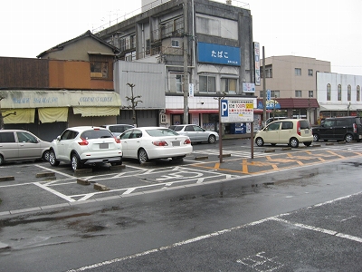 飯塚駅自動車整理場