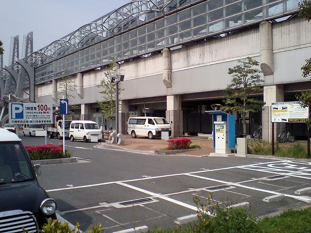 行橋駅西口自動車整理場