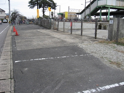 鍋島駅駐車場