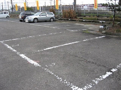鍋島駅駐車場