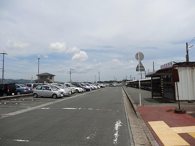 鞍手駅駐車場