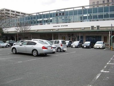唐津駅北口自動車整理場