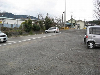 浜崎駅第2駐車場