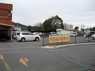 川棚駅駐車場