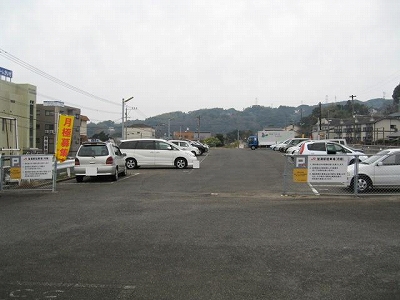皆瀬駅駐車場