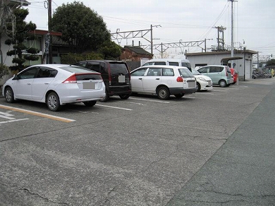 有佐駅駐車場