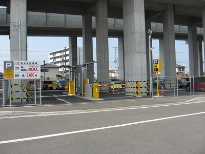 富合駅駐車場