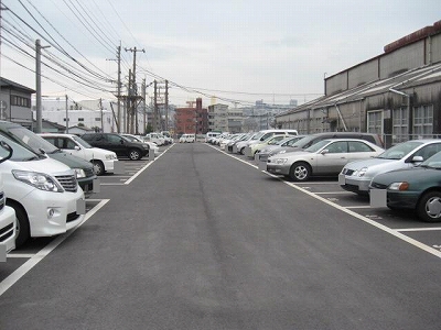 上荒田月極駐車場