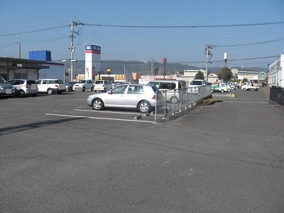 国分駅西口駐車場