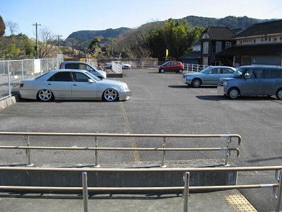 小野屋駅月極駐車場