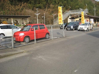 犬飼駅駐車場