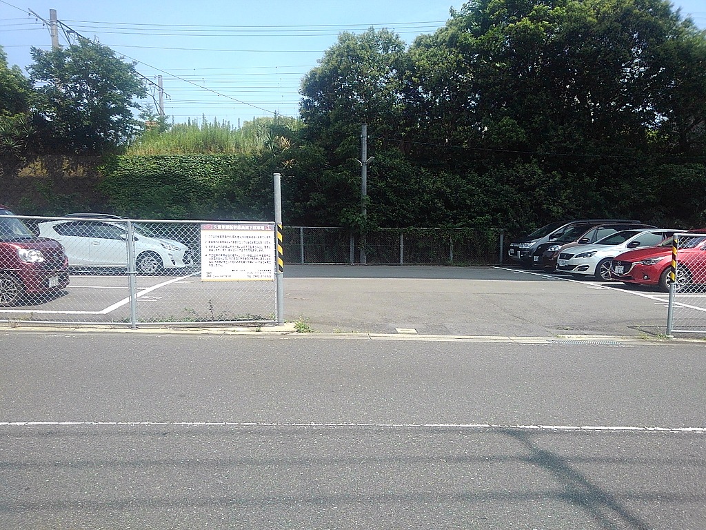 久留米駅新幹線高架下駐車場