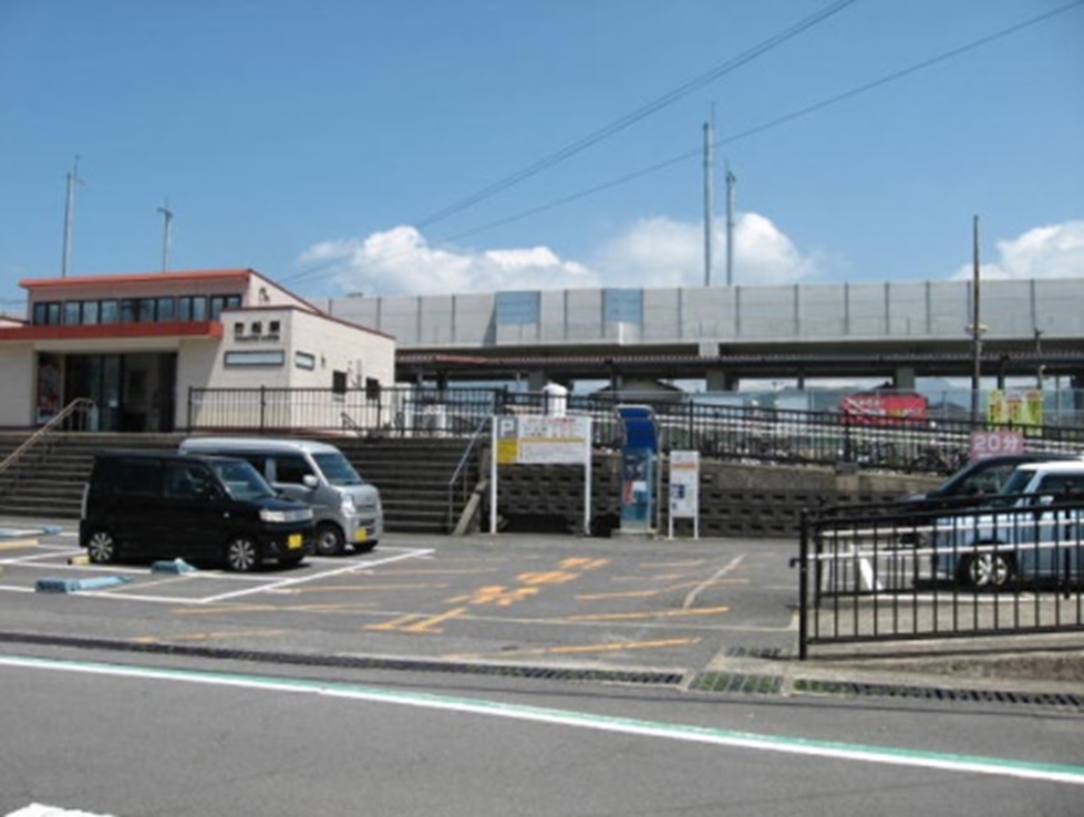 竹松駅第1駐車場