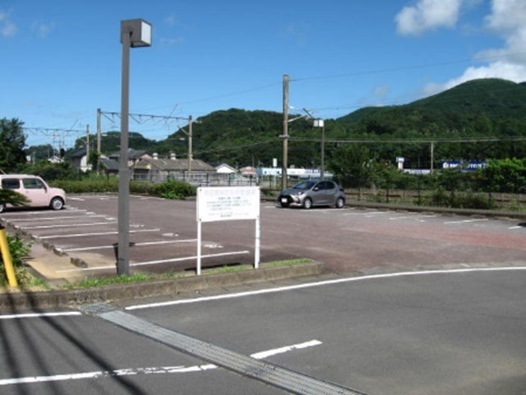 市布駅月極自動車整理場