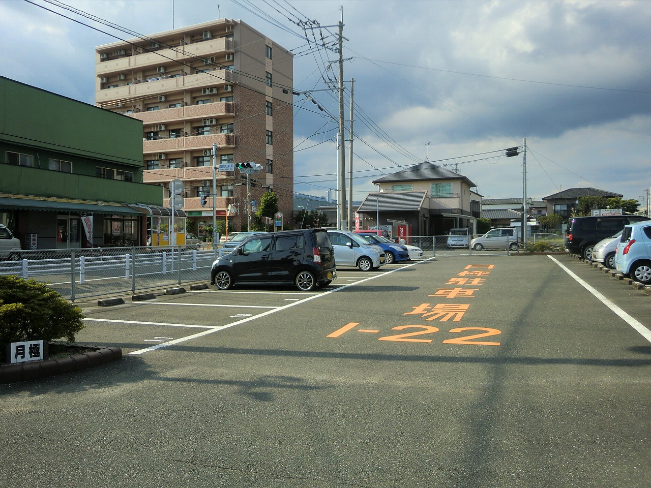 肥前旭駅駐車場