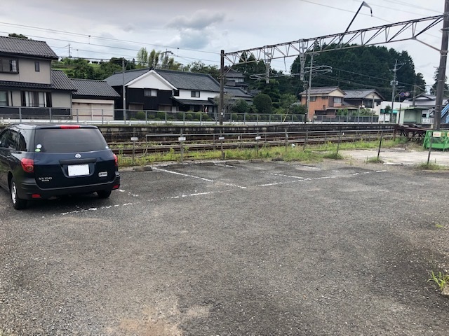 三間坂駅月極駐車場