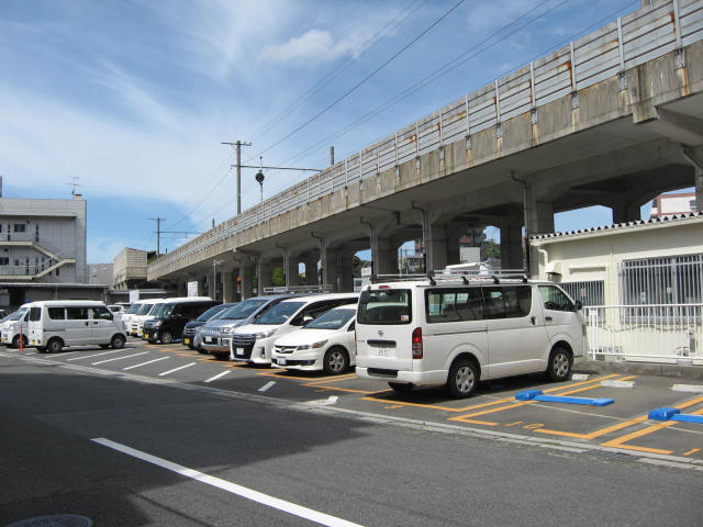 JQParks穴生駅前
