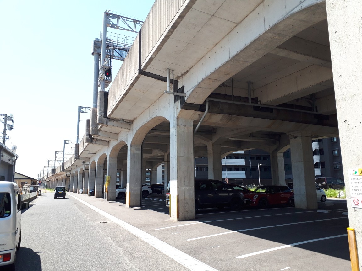 JBMパーキング行橋駅高架下