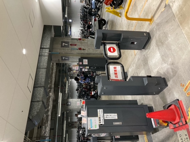 博多駅地下駐輪場