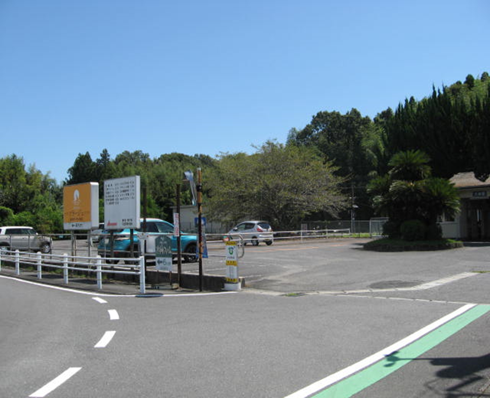 大神駅月極駐車場
