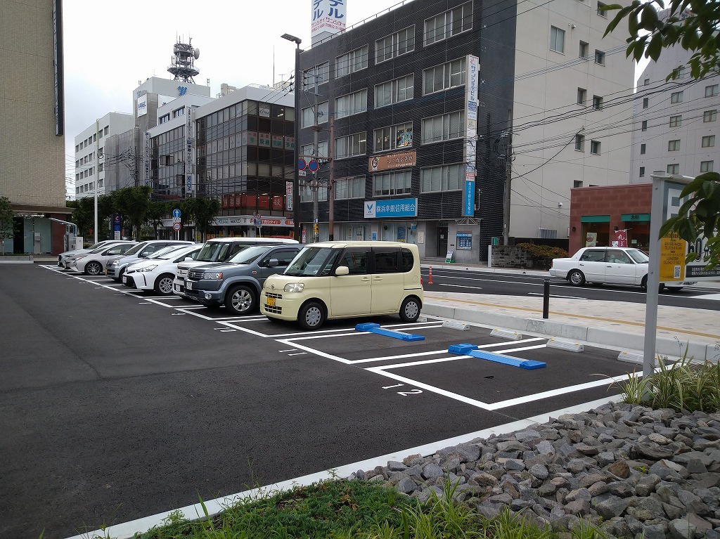 佐賀駅北口自動車整理場