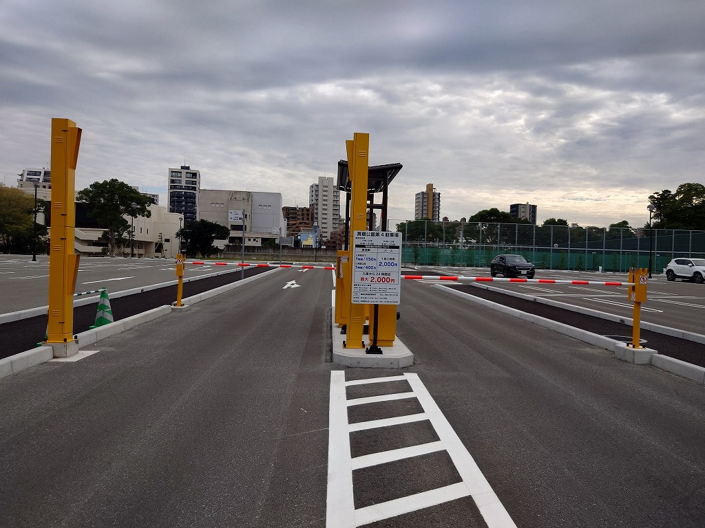 舞鶴公園第4駐車場
