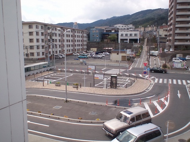 朽網駅西口自動車整理場