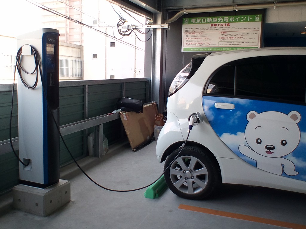 久留米駅立体駐車場