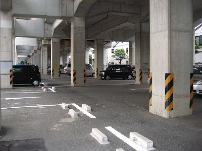 姪浜駅P&R駐車場