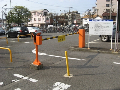 鶴崎駅自動車整理場