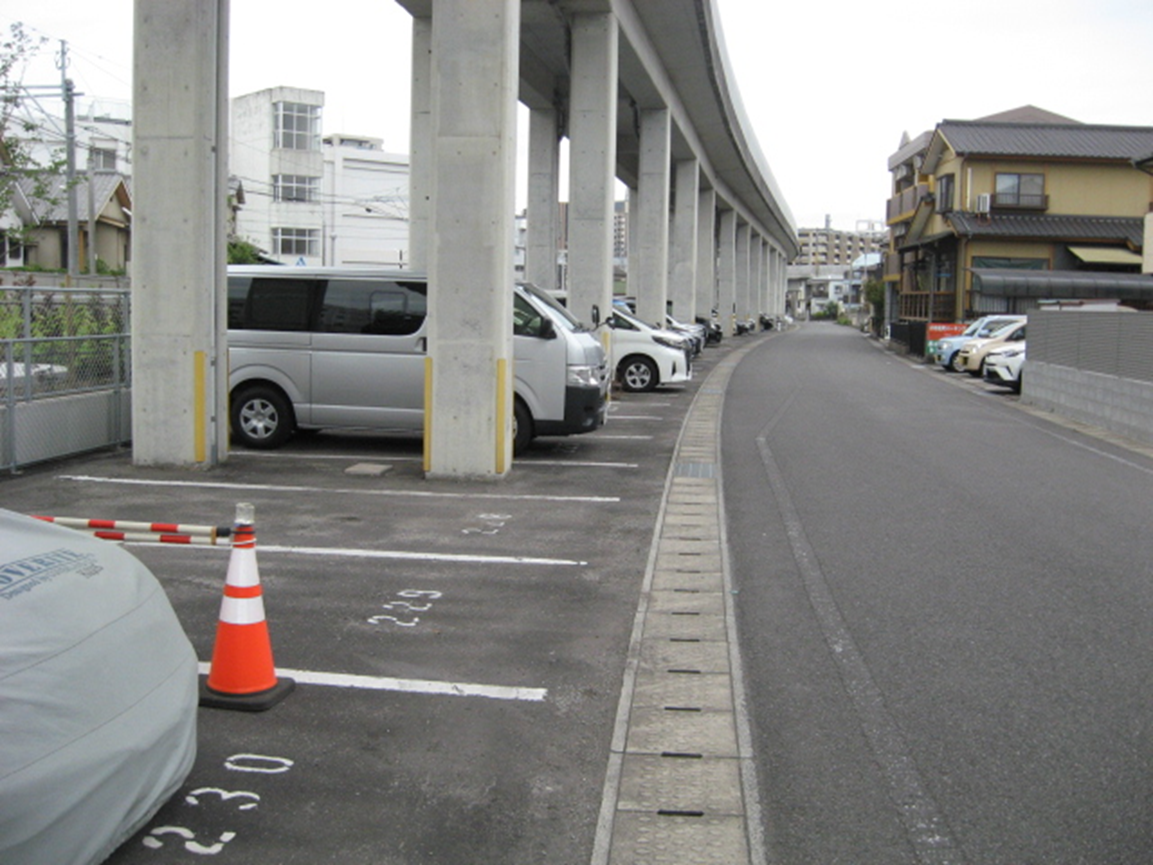 大分高架下上野町第1駐車場