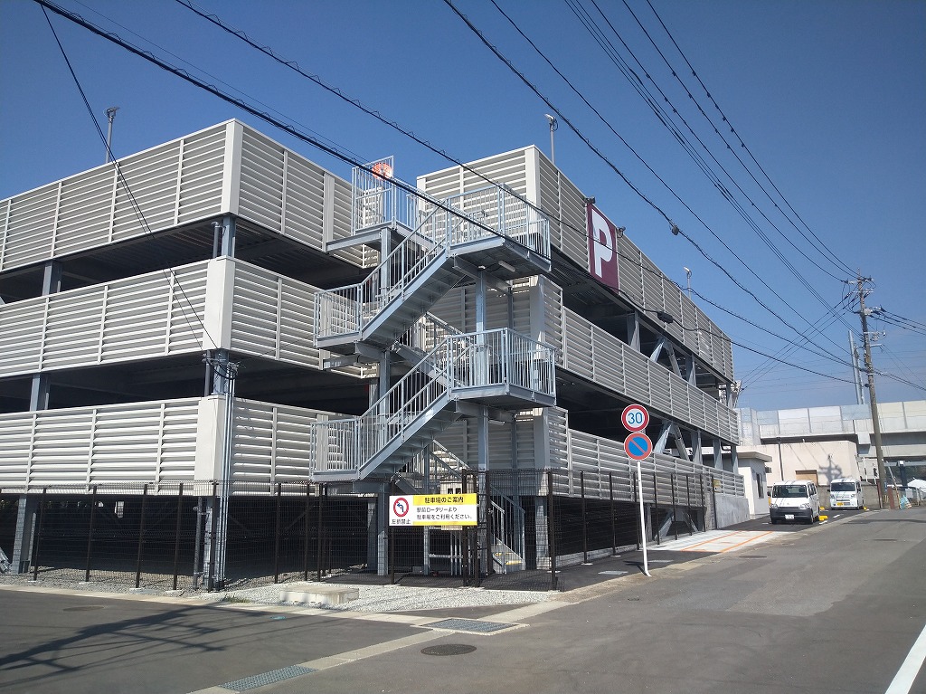 新大村駅立体駐車場