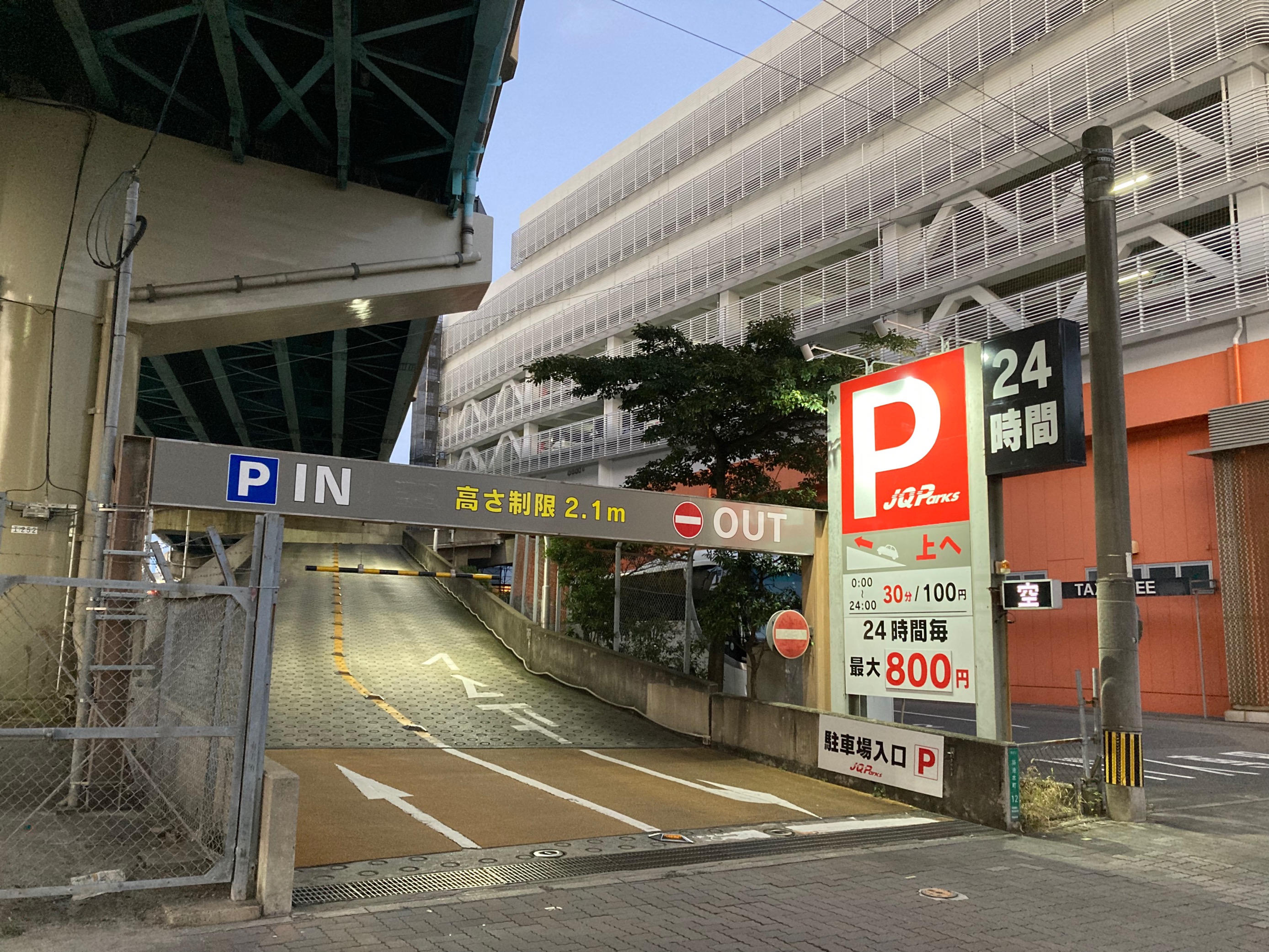 JQParks築港駐車場